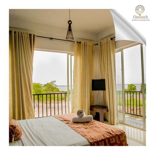 Onreech Hotel Seeduwa Dış mekan fotoğraf
