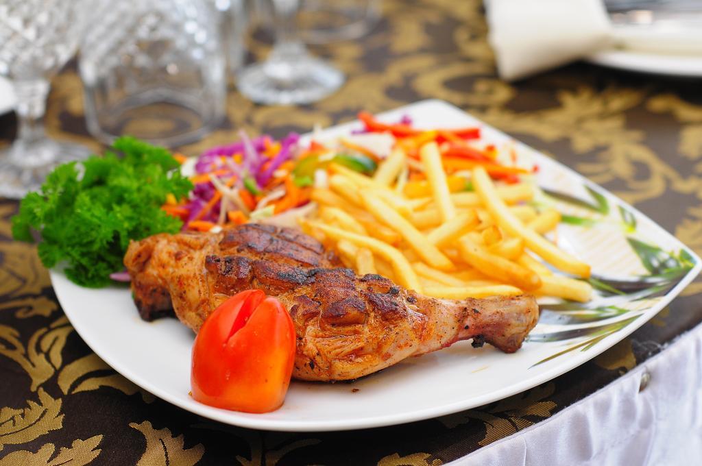 Onreech Hotel Seeduwa Dış mekan fotoğraf