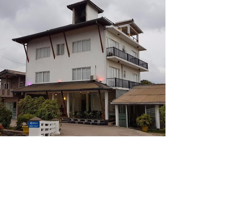 Onreech Hotel Seeduwa Dış mekan fotoğraf
